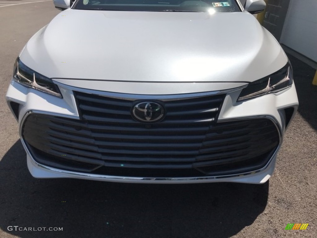 2019 Wind Chill Pearl Toyota Avalon Limited #127765765 Photo #7 | GTCarLot.com - Car Color Galleries
