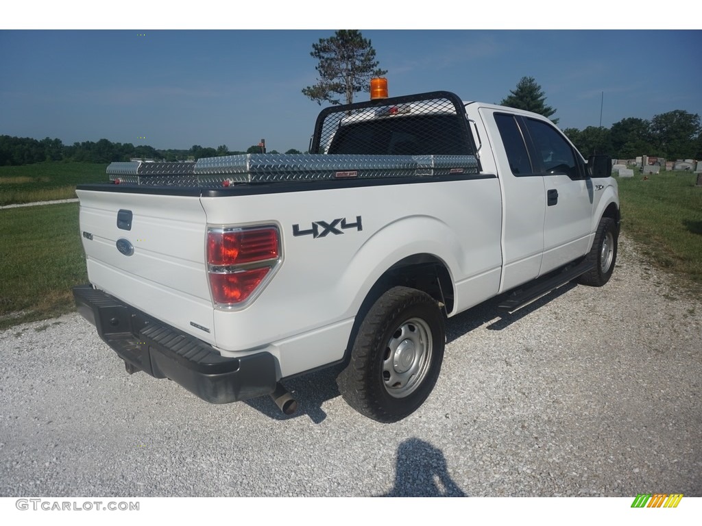 2014 F150 XL SuperCab 4x4 - Oxford White / Steel Grey photo #22