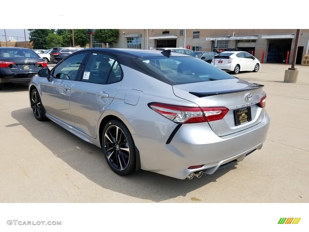 2018 Camry XSE V6 - Celestial Silver Metallic / Black photo #2