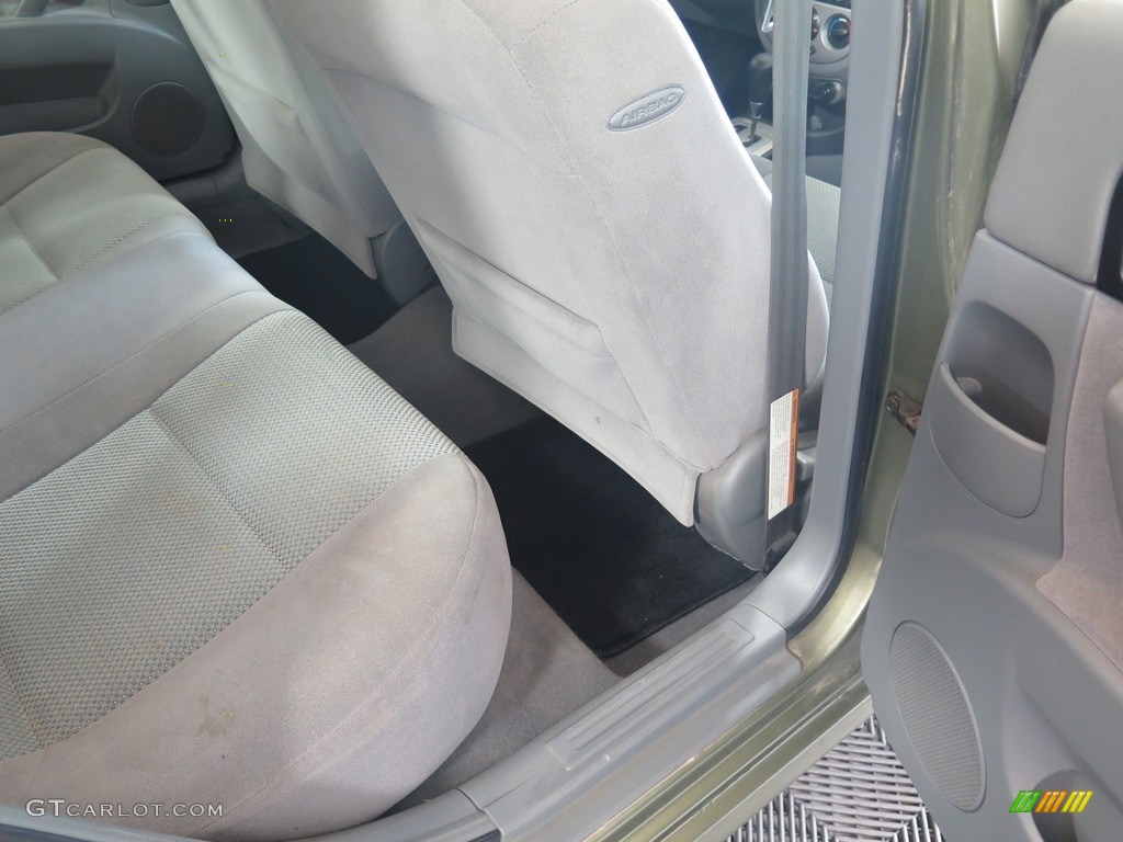 2006 Forenza Sedan - Desert Green Metallic / Grey photo #29