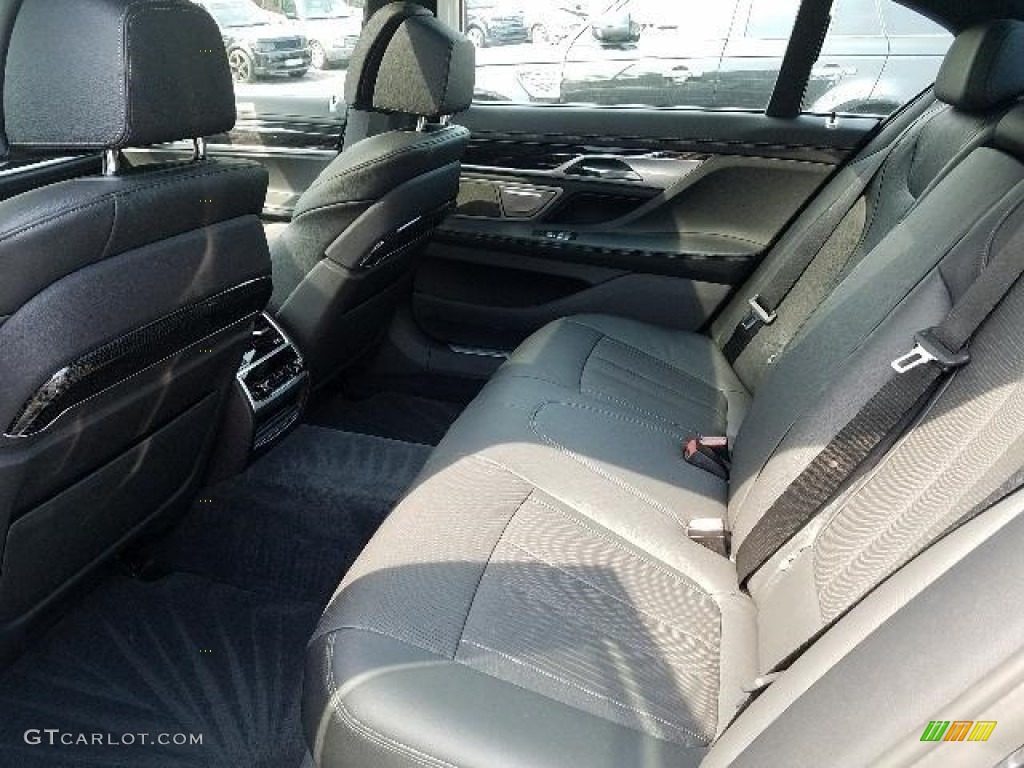 2018 7 Series 740i xDrive Sedan - Singapore Gray Metallic / Black photo #5