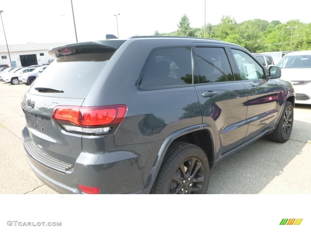 2018 Grand Cherokee Laredo 4x4 - Rhino / Black photo #5