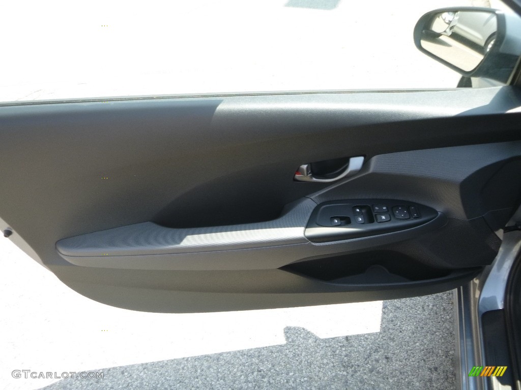 2019 Hyundai Veloster 2.0 Door Panel Photos