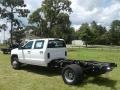 Summit White - Silverado 3500HD Work Truck Crew Cab 4x4 Chassis Photo No. 3