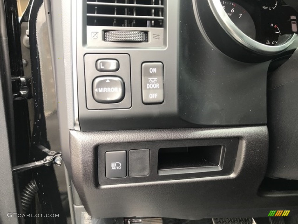 2018 Toyota Sequoia TRD Sport 4x4 Controls Photo #127795976