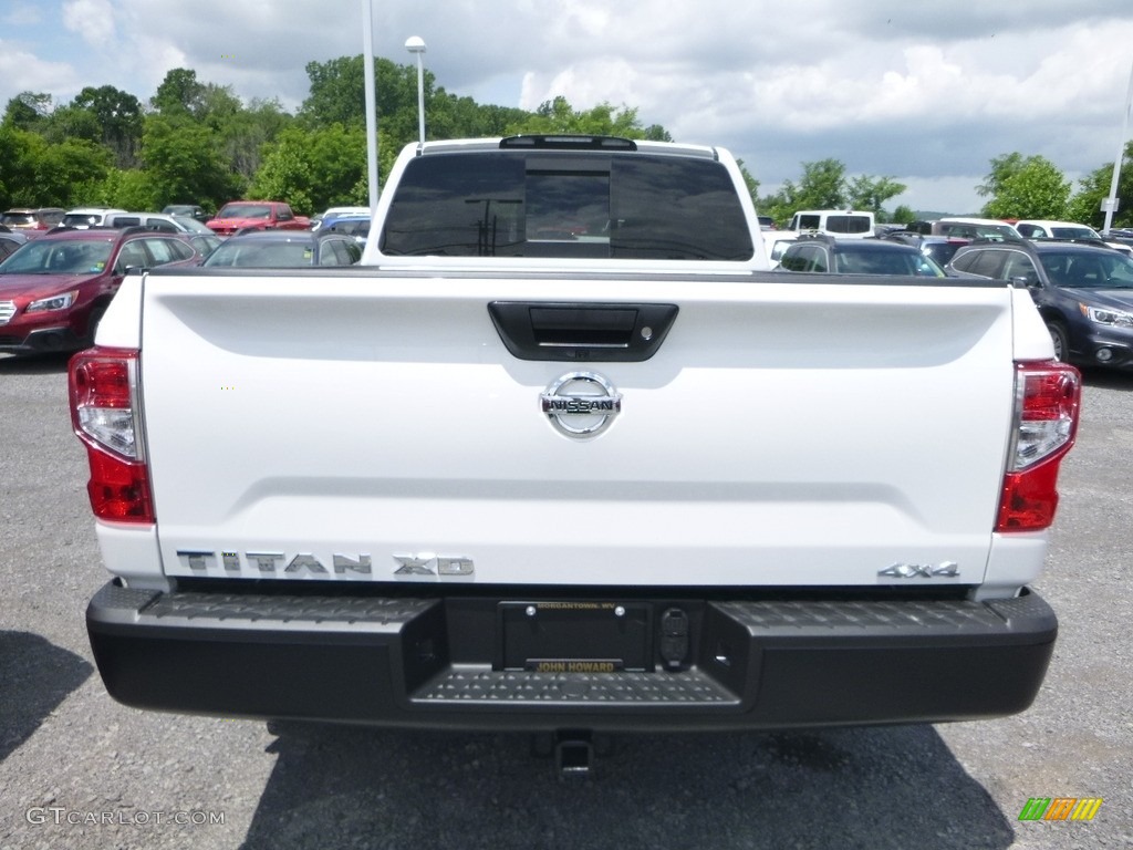 2018 TITAN XD S Crew Cab 4x4 - Glacier White / Black photo #5