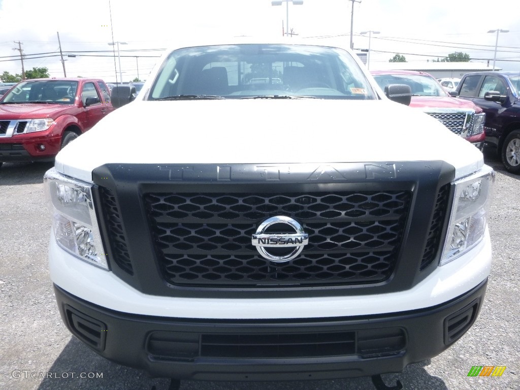 2018 TITAN XD S Crew Cab 4x4 - Glacier White / Black photo #8