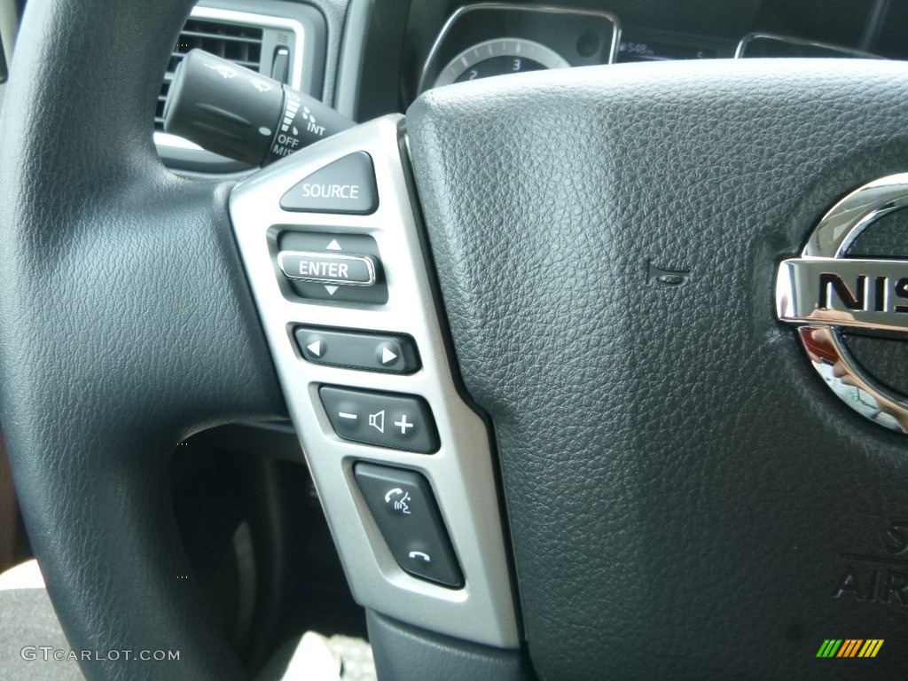 2018 TITAN XD S Crew Cab 4x4 - Glacier White / Black photo #19