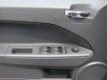 Bright Silver Metallic - Caliber SE Photo No. 8