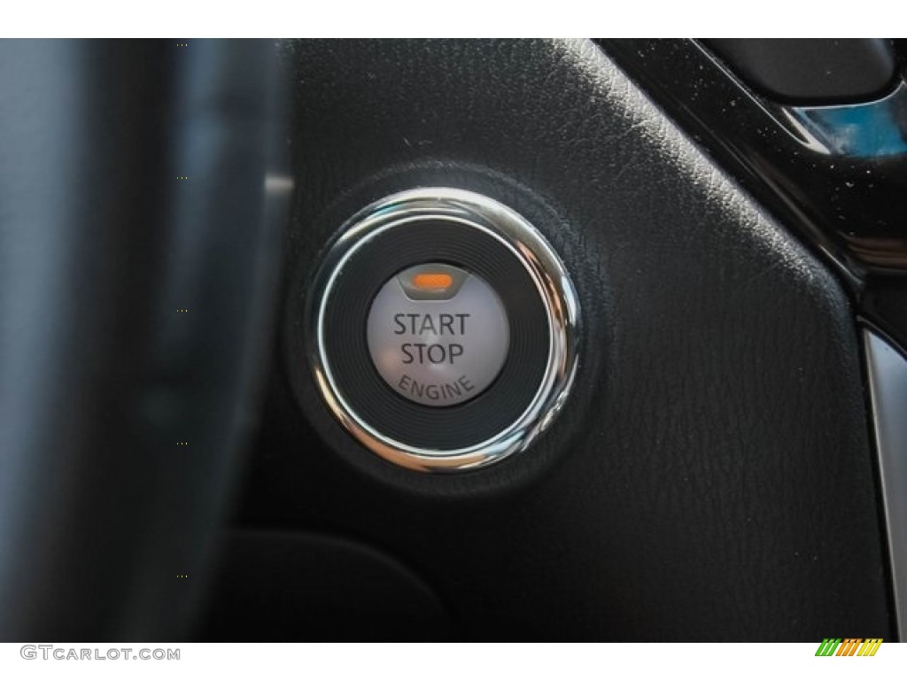 2014 Pathfinder SV AWD - Arctic Blue Metallic / Charcoal photo #31