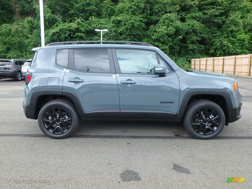 2018 Renegade Latitude 4x4 - Anvil / Black photo #6