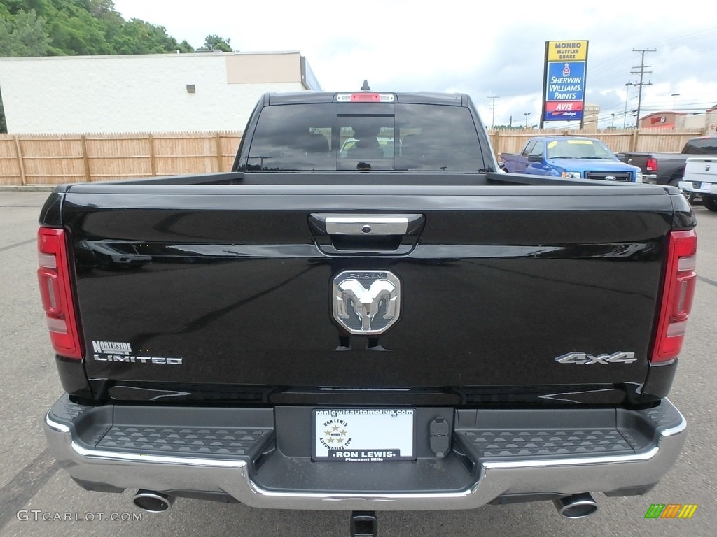2019 1500 Limited Crew Cab 4x4 - Diamond Black Crystal Pearl / Black photo #4