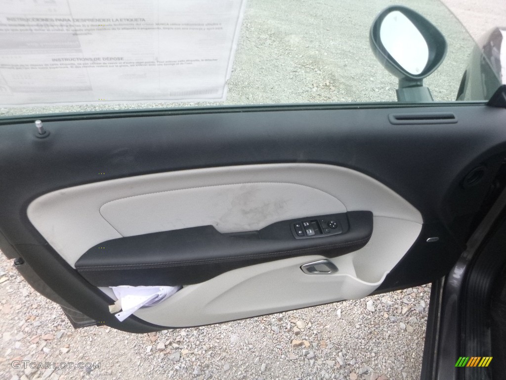 2018 Challenger GT AWD - Granite / Black/Pearl photo #15