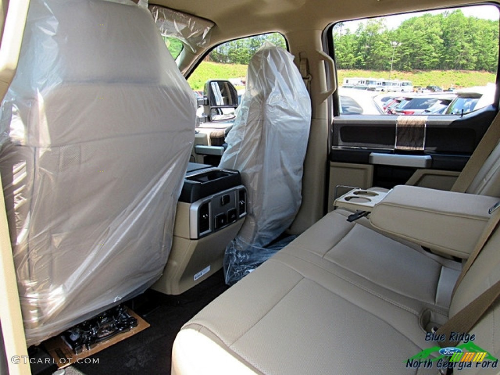 2018 F250 Super Duty Lariat Crew Cab 4x4 - White Gold / Camel photo #35