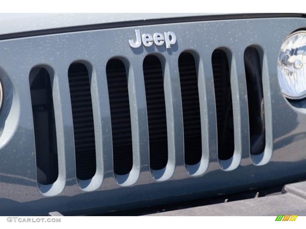 2015 Wrangler Unlimited Sport 4x4 - Anvil / Black photo #8