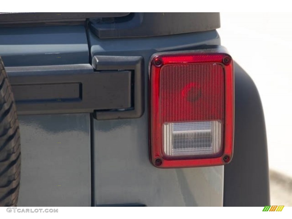 2015 Wrangler Unlimited Sport 4x4 - Anvil / Black photo #12