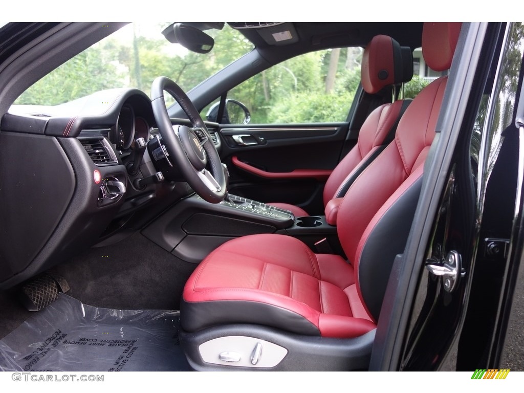 2017 Porsche Macan GTS Front Seat Photo #127816327