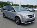 Billet Metallic - Grand Caravan SXT Photo No. 7