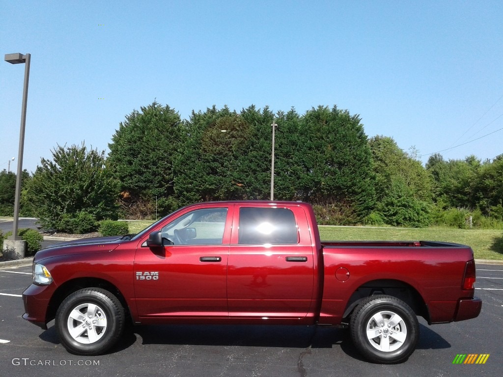 2018 1500 Express Crew Cab 4x4 - Delmonico Red Pearl / Black/Diesel Gray photo #1