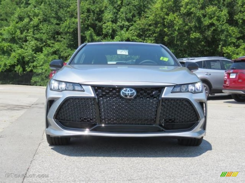 2019 Avalon XSE - Celestial Silver Metallic / Black photo #2