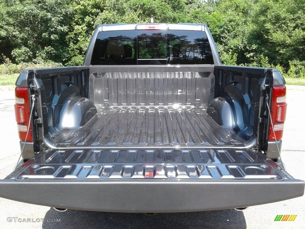 2019 1500 Laramie Crew Cab 4x4 - Granite Crystal Metallic / Mountain Brown/Light Frost Beige photo #14