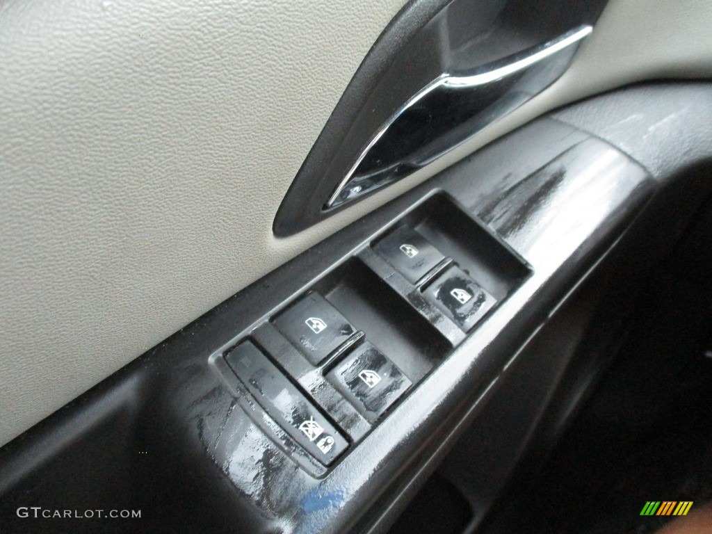 2011 Cruze LS - Ice Blue Metallic / Jet Black/Medium Titanium photo #37