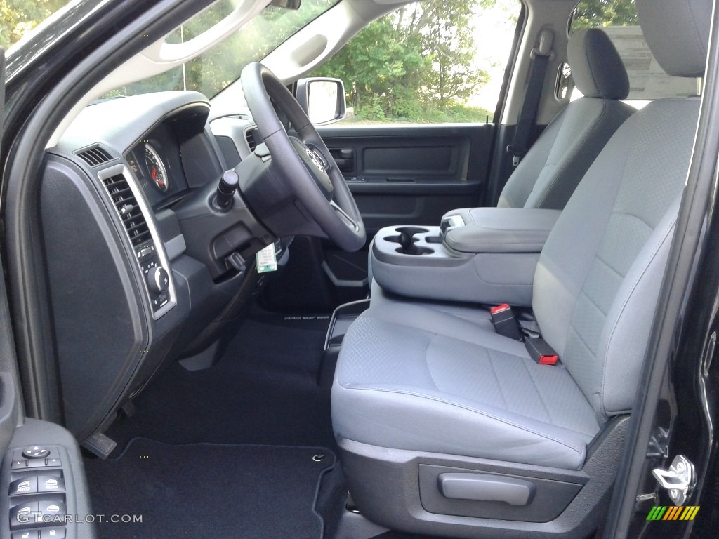 2018 1500 Express Crew Cab 4x4 - Brilliant Black Crystal Pearl / Black/Diesel Gray photo #10