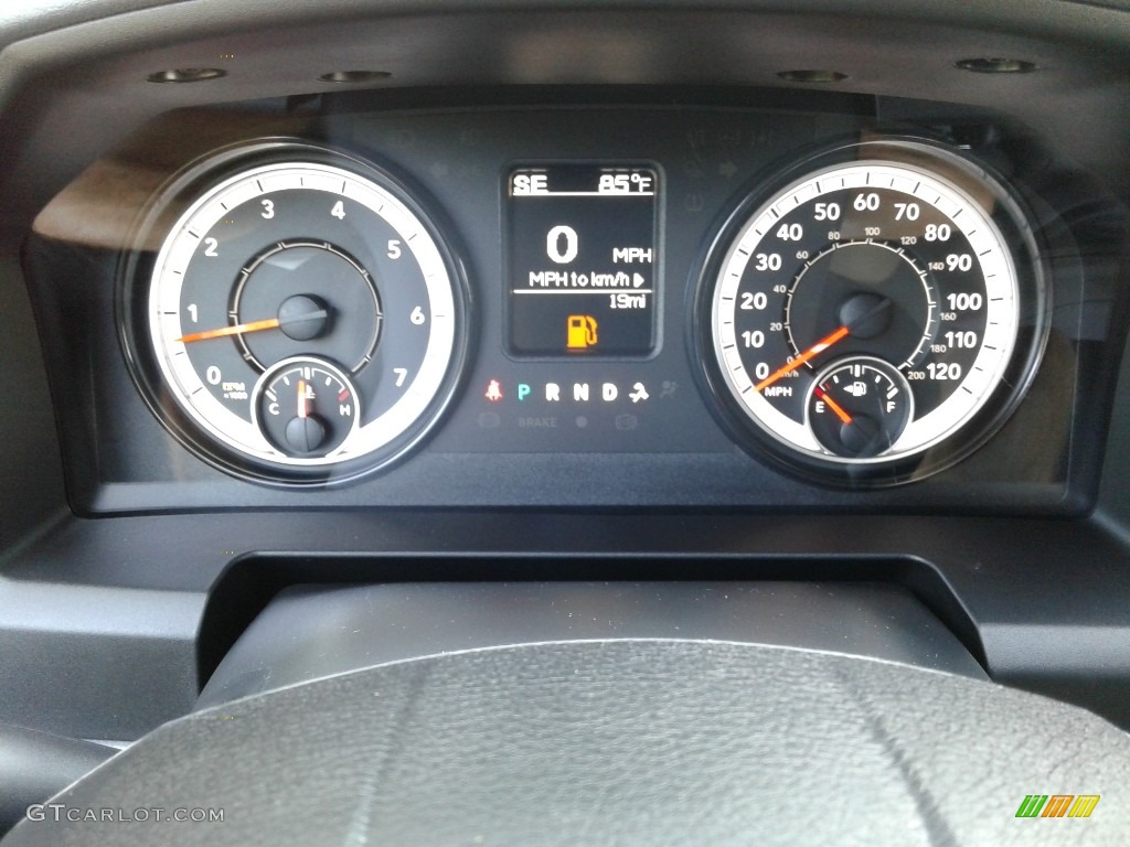 2018 1500 Express Crew Cab 4x4 - Brilliant Black Crystal Pearl / Black/Diesel Gray photo #17