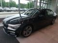 Black Sapphire Metallic - 7 Series 740i xDrive Sedan Photo No. 3