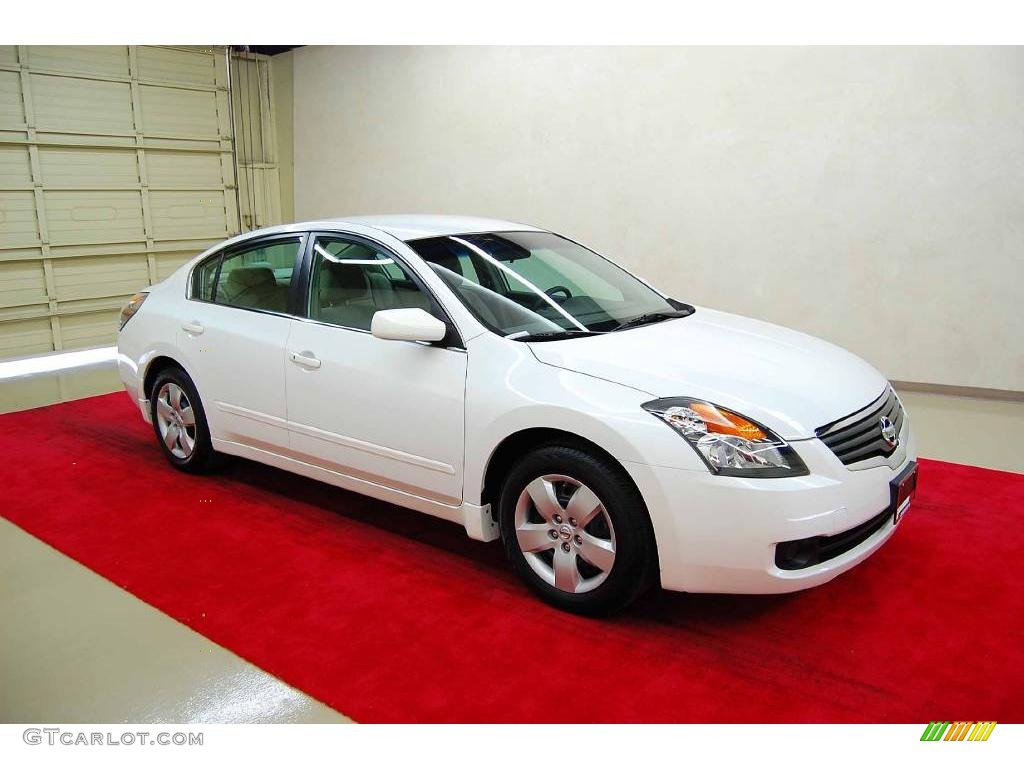 2007 Altima 2.5 S - Winter Frost Pearl / Blond photo #1
