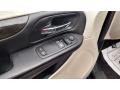 True Blue Pearl - Grand Caravan SE Photo No. 25