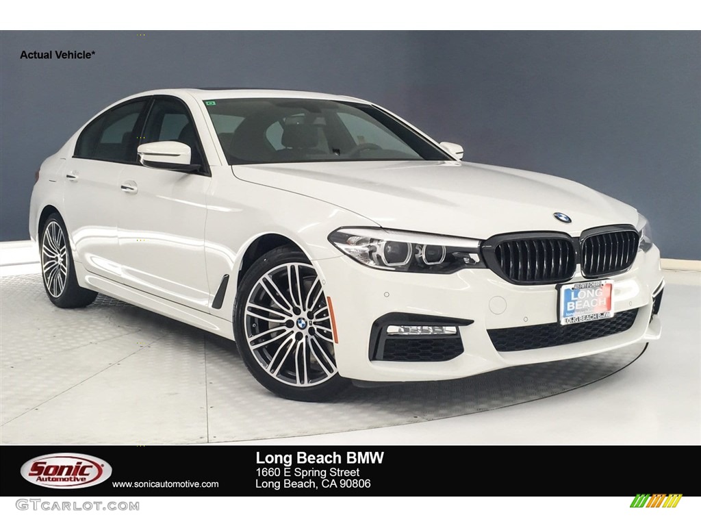 2018 5 Series 540i Sedan - Alpine White / Black photo #1