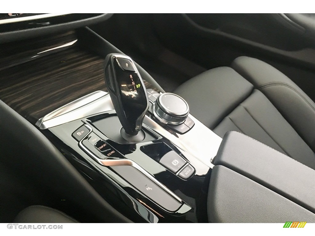 2018 5 Series 530i Sedan - Jet Black / Black photo #7
