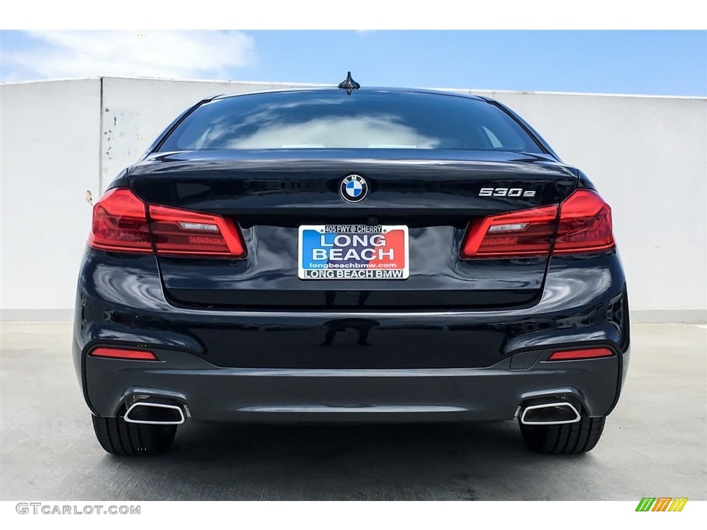 2018 5 Series 530e iPerfomance Sedan - Carbon Black Metallic / Black photo #4