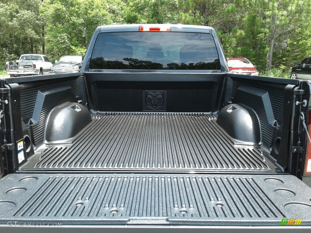 2018 1500 Express Quad Cab - Maximum Steel Metallic / Black/Diesel Gray photo #19