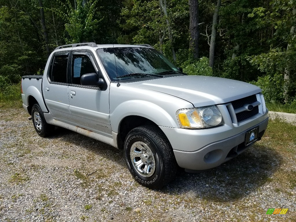 2001 Explorer Sport Trac 4x4 - Silver Frost Metallic / Dark Graphite photo #3