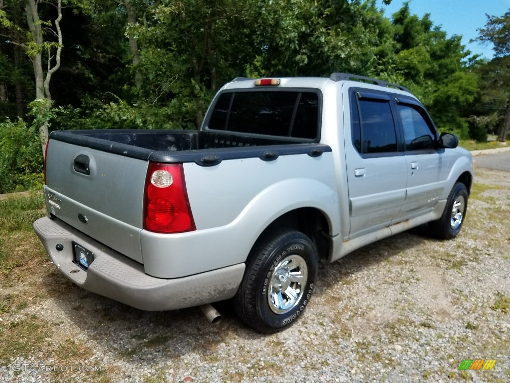 2001 Explorer Sport Trac 4x4 - Silver Frost Metallic / Dark Graphite photo #7