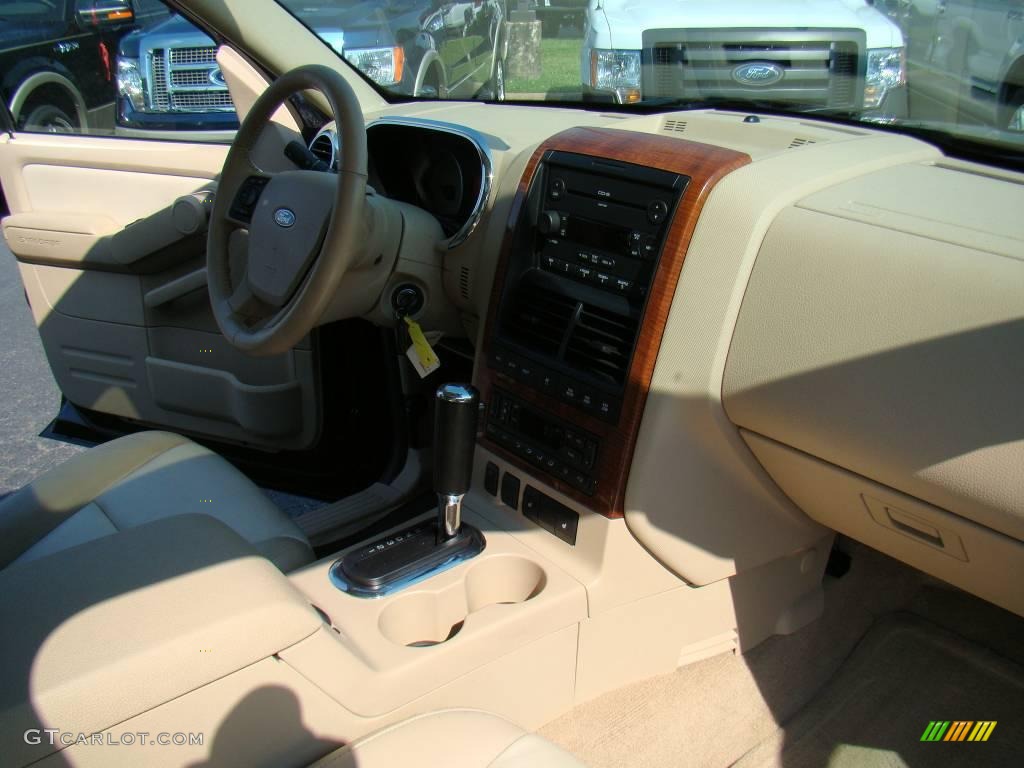 2006 Explorer Eddie Bauer 4x4 - Black / Camel photo #13