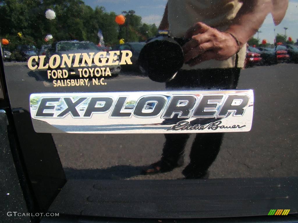 2006 Explorer Eddie Bauer 4x4 - Black / Camel photo #16