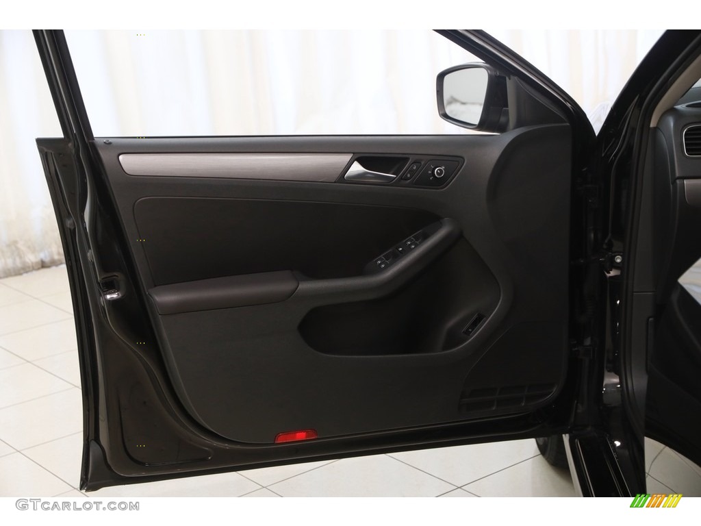2013 Jetta TDI Sedan - Black Uni / Titan Black photo #4