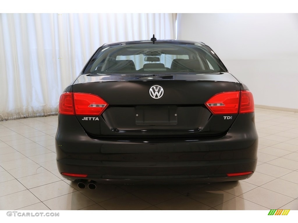 2013 Jetta TDI Sedan - Black Uni / Titan Black photo #16