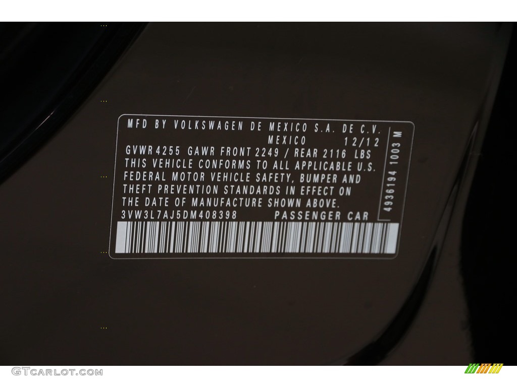 2013 Jetta TDI Sedan - Black Uni / Titan Black photo #18