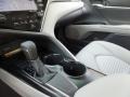 Super White - Camry SE Photo No. 19
