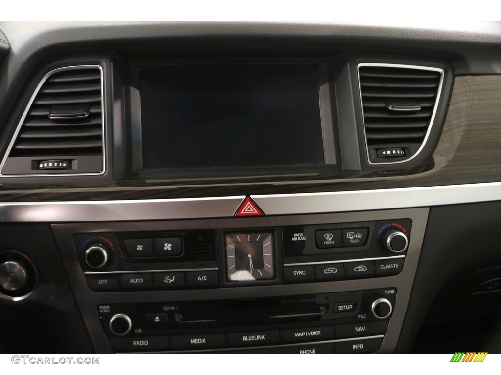 2015 Genesis 3.8 Sedan - Parisian Gray / Black photo #11