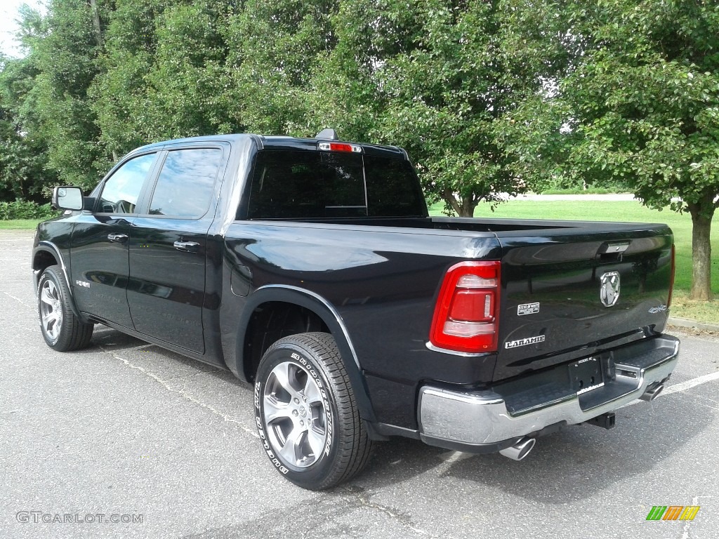 2019 1500 Laramie Crew Cab 4x4 - Black Forest Green Pearl / Mountain Brown/Light Frost Beige photo #8