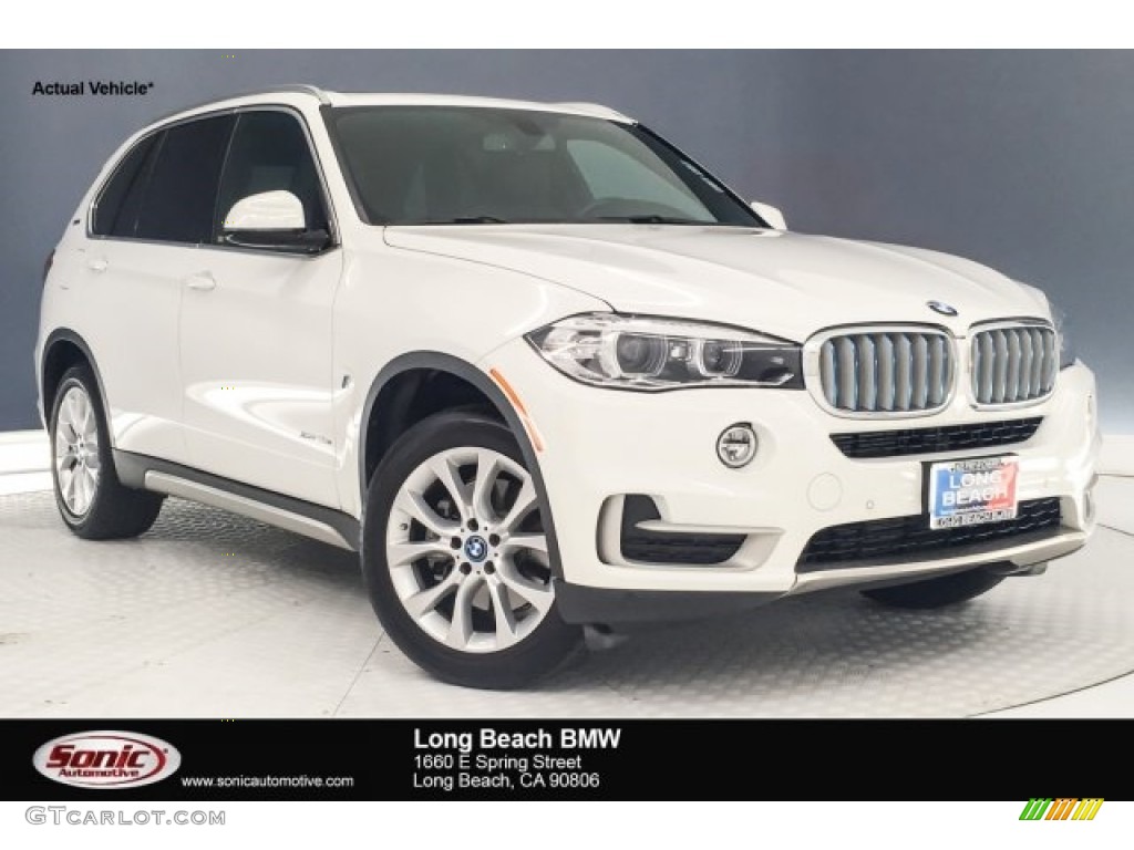 2018 X5 xDrive40e iPerfomance - Alpine White / Black photo #1