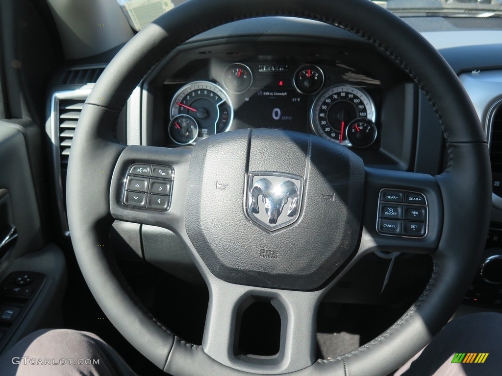 2018 1500 Big Horn Crew Cab 4x4 - Brilliant Black Crystal Pearl / Black/Diesel Gray photo #15