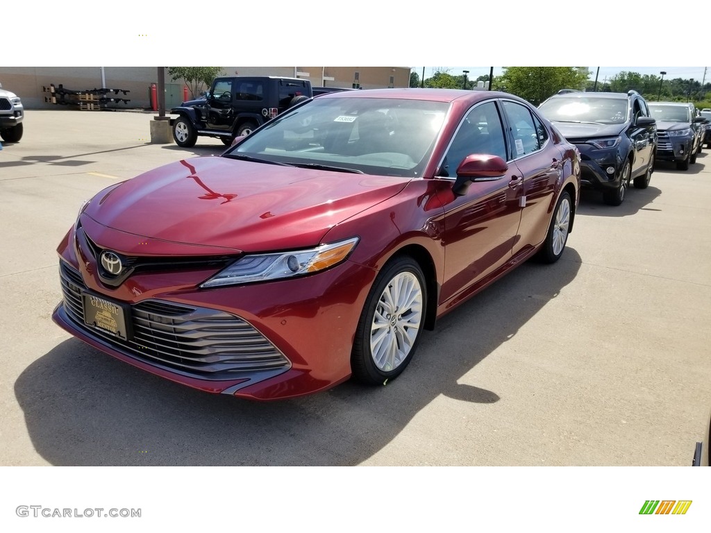 2018 Camry XLE - Ruby Flare Pearl / Black photo #1