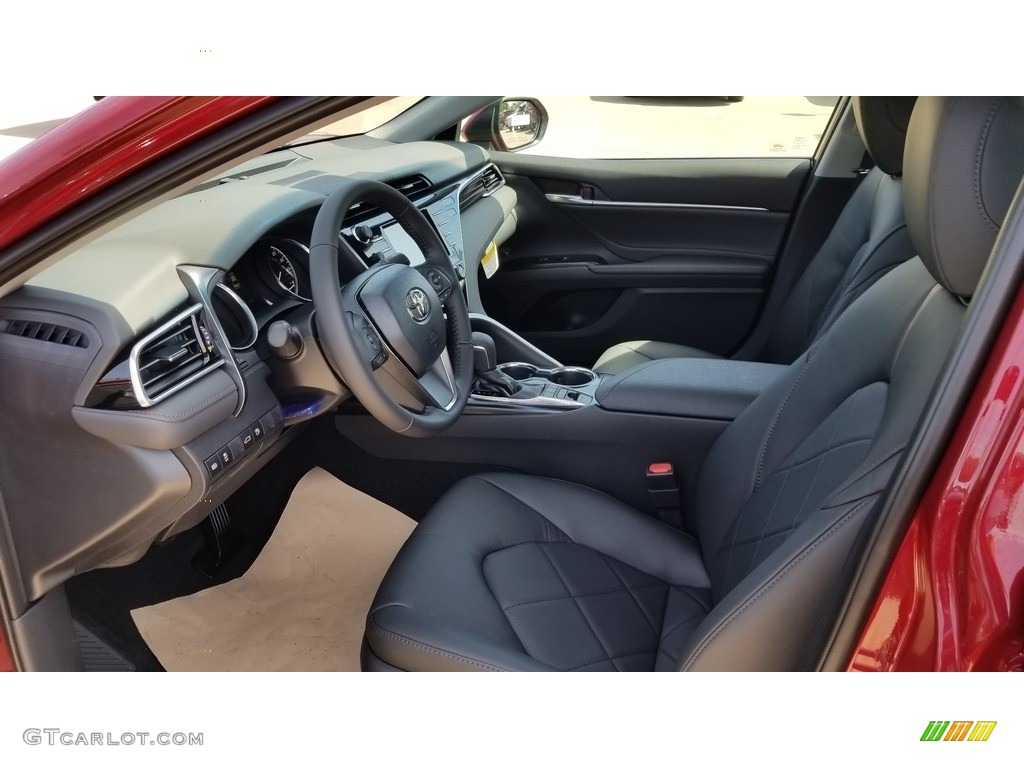 2018 Camry XLE - Ruby Flare Pearl / Black photo #3