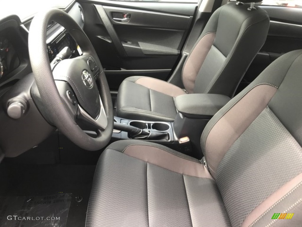 2019 Toyota Corolla LE Front Seat Photo #127868526